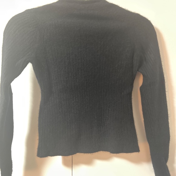 Aqua Cashmere Black Sweater - Picture 4 of 4